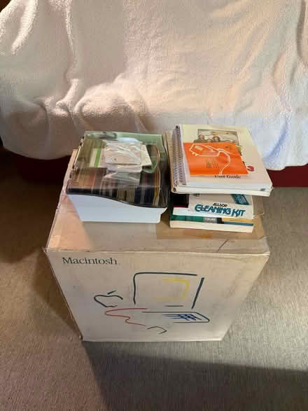 Photo of free Working Vintage Apple Mac MOOO1W (Mill Valley) #4