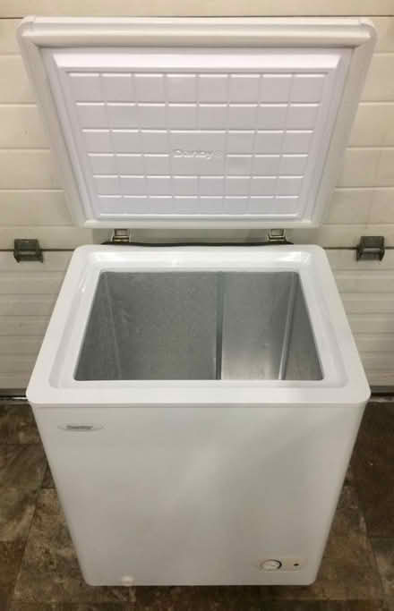 Photo of Working Freezer - Can Collect (Gerrards Cross SL9) #2