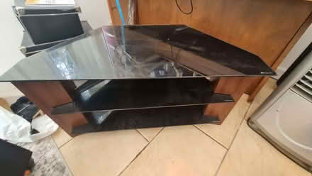 Photo of free TV stand (The Bonners RM16) #1