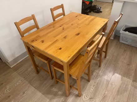 Photo of free Dining table set (Alewife) #2