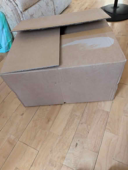 Photo of free Large Strong Cardboard Box (Woodside TF7) #1