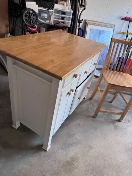 Photo of free Kitchen island / butcher block (Chelmsford center) #4