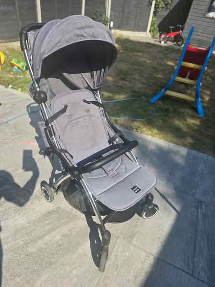 Photo of free Mini uno self folding pram (Hainault IG6 3s) #4