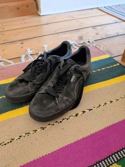 Photo of free Puma Suede Black (Woodseats S8) #1