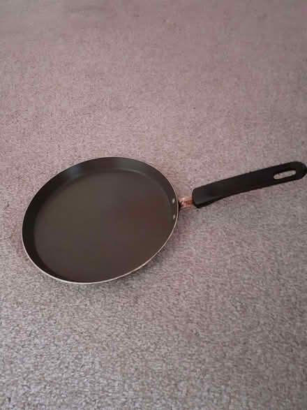 Photo of free Pancake pan - not suitable for induction hob (Kenilworth CV8) #1