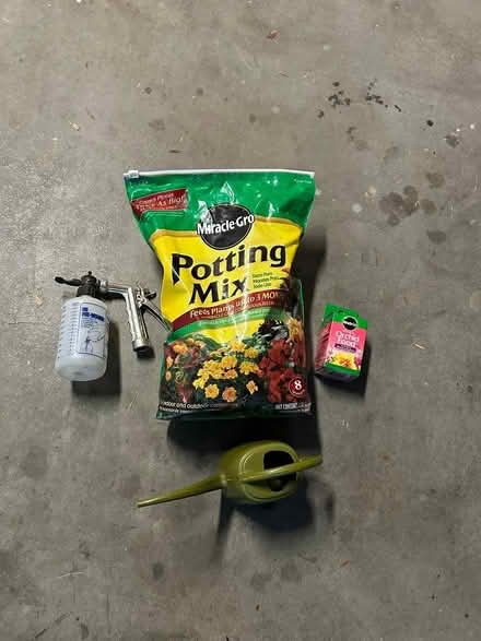 Photo of free Gardening Miscellanea (Just east of De Anza College) #1