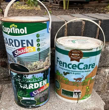 Photo of free Fence paint (south hereford 3miles HR2) #1