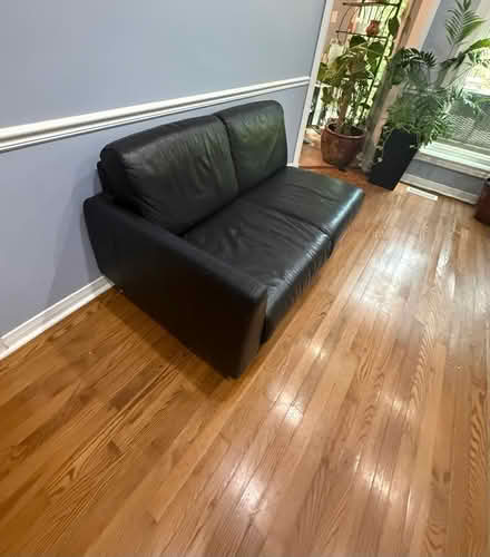 Photo of free Leather sectional loveseat (Mississauga/ Streetsville) #3