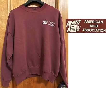 Photo of free men's sweatshirt sz L (UWS 97St & West End Ave) #1