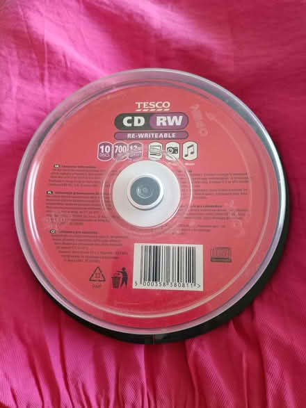 Photo of free CDRW rewritable CDRs x 8 (Westminster Drive PO21) #1
