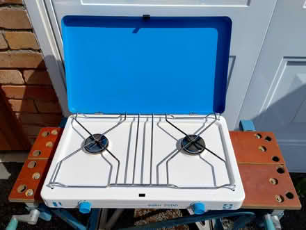 Photo of free Camping Gaz hob + two gas cylinders (Didcot OX11) #2