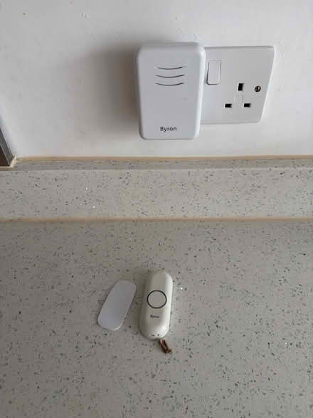 Photo of free Wireless doorbell (Oval SW9) #1