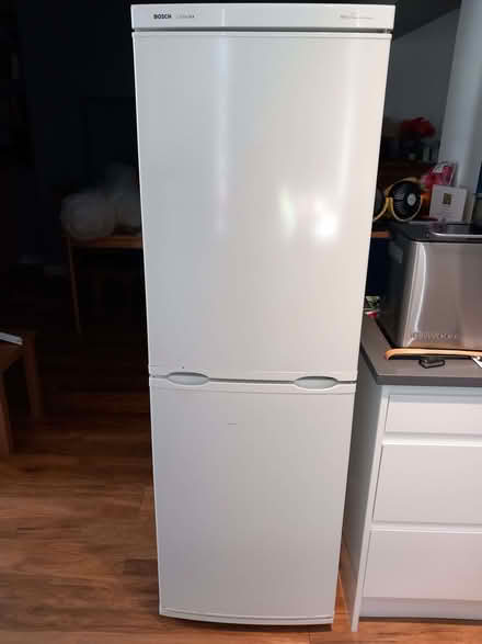 Photo of free Bosch fridge freezer (Bare LA4) #2