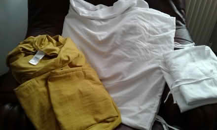 Photo of free King size bedding (St Blazey Gate PL24) #3