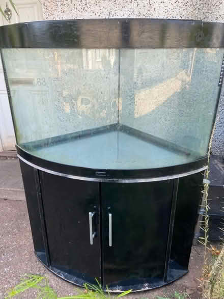 Photo of free Fish tank and stand (Thringstone LE67) #1