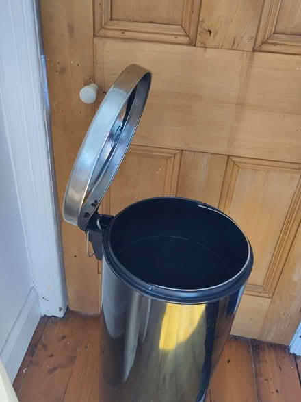 Photo of free Large pedal bin (Portobello EH15) #2