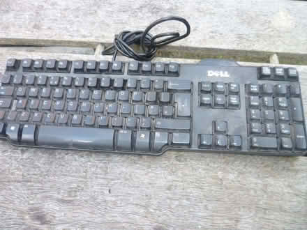 Photo of free Dell wired keyboard (The Nurserylands TW12) #1