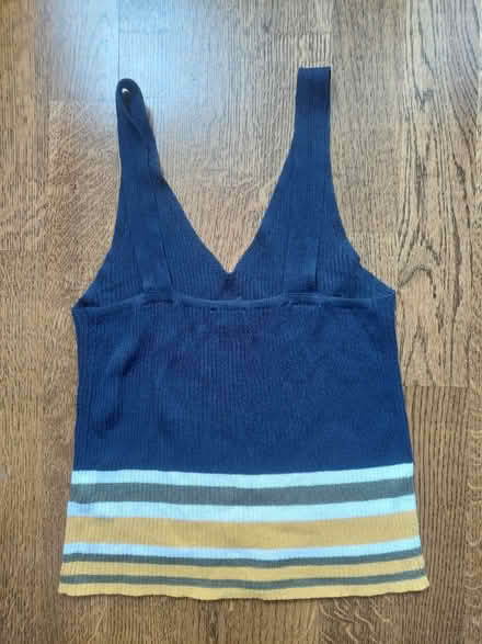 Photo of free Knitted vest top size 10-14 (Clerkenwell WC1X) #2