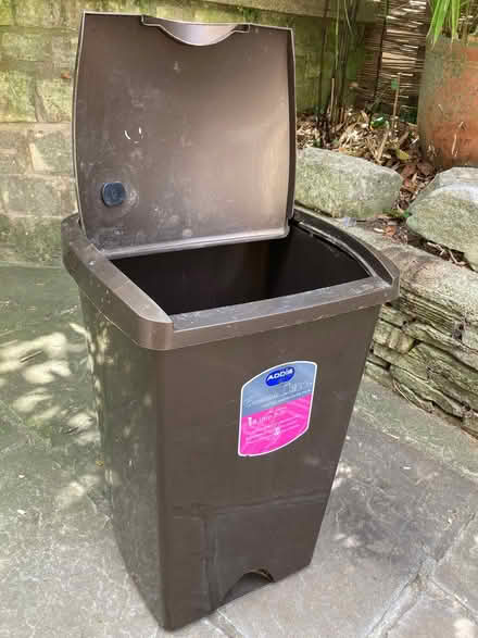Photo of free Addis 48 litre bin with lid (Stroud GL5) #1
