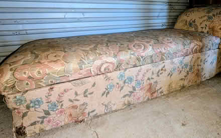 Photo of free Vintage Ottoman couch & storebox (Padbury) #2