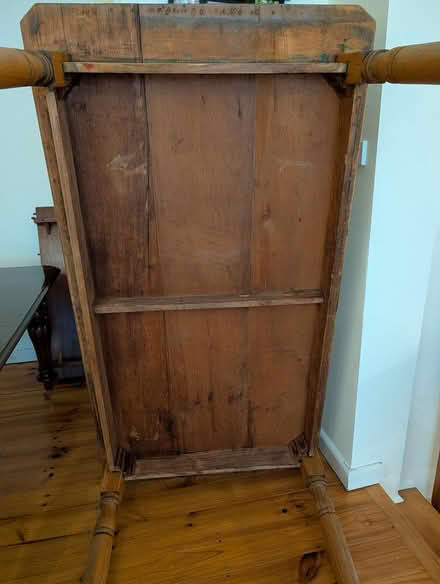Photo of free Edwardian pine Kitchen table (Hawthorn) #3