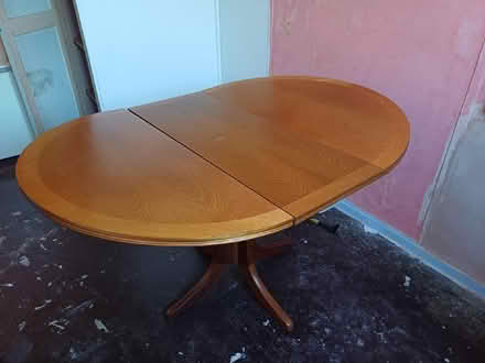 Photo of free Extendable dining table (Ermin Park GL3) #2