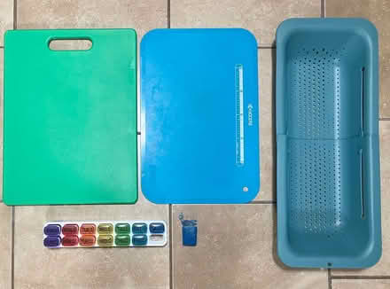 Photo of free Kitchen and household items (Bay Ridge, Brooklyn) #1