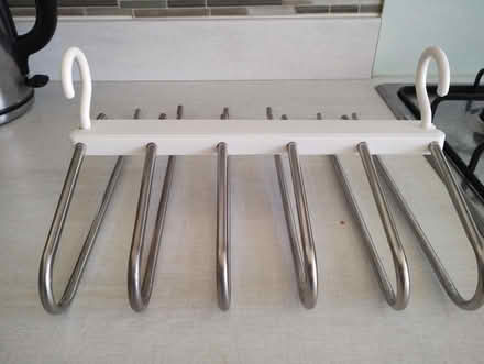 Photo of free hangers (Arleston DE24) #1