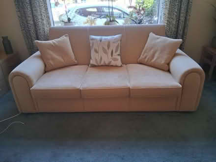 Photo of free 3str Sofa (Long Eaton .) #4