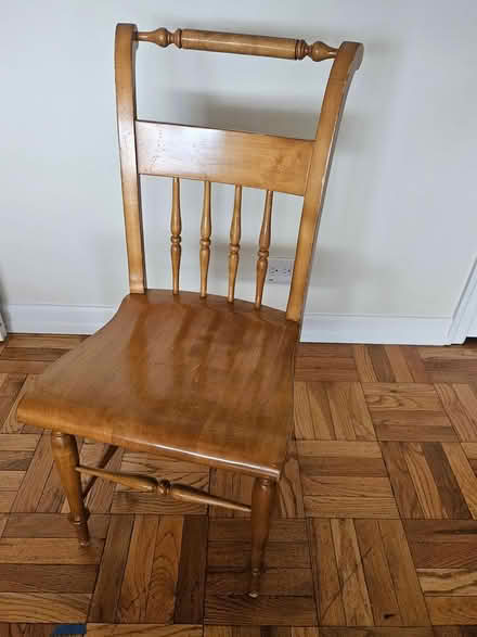 Photo of free Dining Room Chairs (6) (Riverdale) #1
