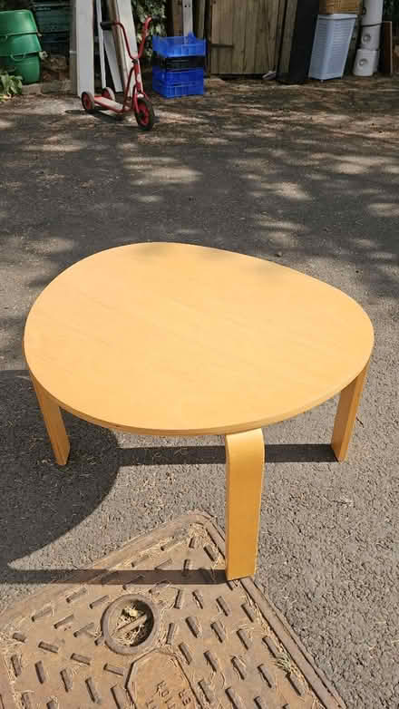 Photo of free Table (High barnet EN5) #1