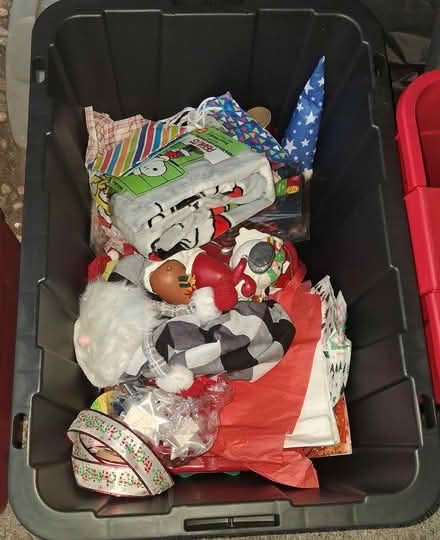 Photo of free items (West side of Petaluma) #1