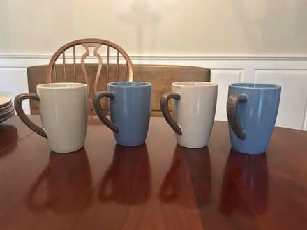 Photo of free 27-Piece Nautica Dinnerware Set (Fairfield CT) #3