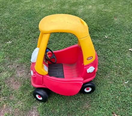 Photo of free Little Tykes Car (Highland Park) #3