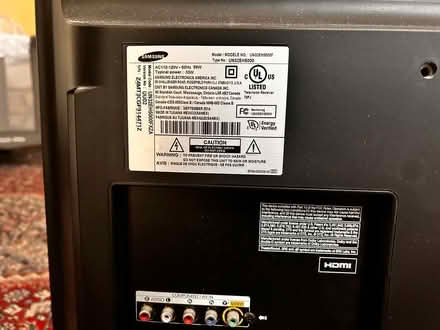 Photo of free Samsung TV model UN32EH5000F (Capitol Hill, SE) #2