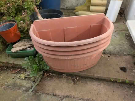 Photo of free 4 x window ledge pots (Brighton BN2) #1