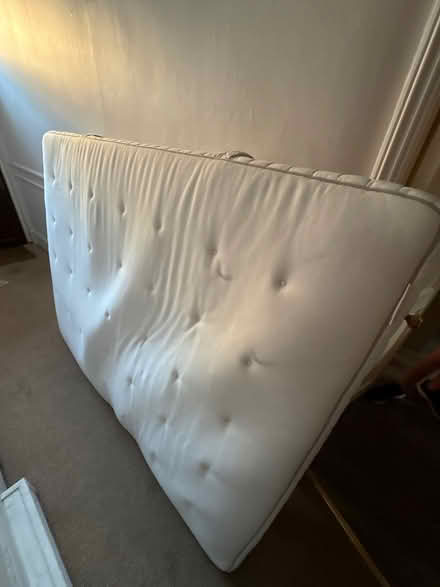 Photo of free King size mattress. Great condition (Sloane Square Chelsea) #1