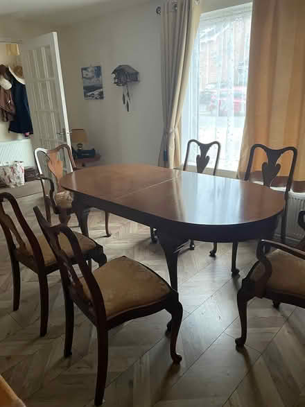 Photo of free Queen Ann dining table and chairs (Abbeydale GL4) #2