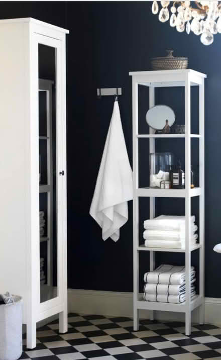 Photo of Bathroom furniture/organizers (Van nuys) #1