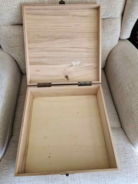 Photo of free Wooden box (Epping CM16) #1