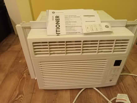 Photo of free window air conditioner (Pelham) #1
