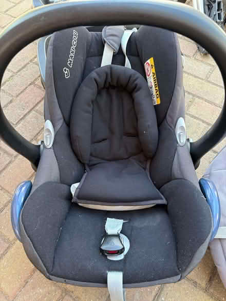Photo of free Set of maxicosi carseats (Botley OX2) #3
