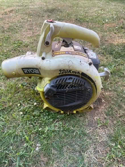 Photo of free Leaf blower (NN14 2) #2