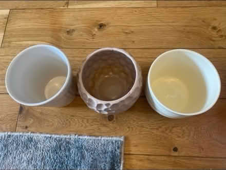 Photo of free Ceramic Plant Pots (Cheshunt En8) #2