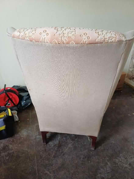 Photo of free Armchair (Ermin Park GL3) #4