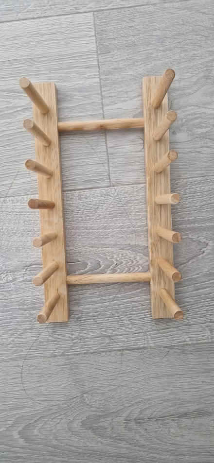 Photo of free Wooden plate holder (DA6) #1