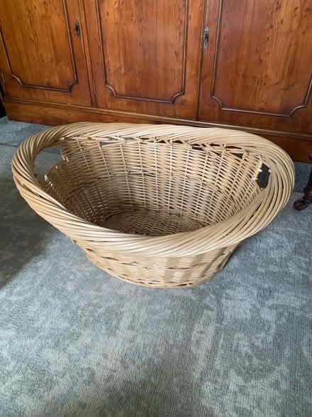 Photo of free Laundry basket (Aldershot GU11) #1