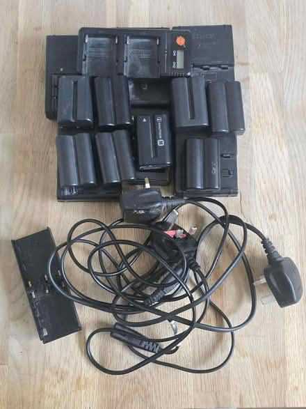 Photo of free Sony NP-FM500 batteries chargers (Bicester OX25 3) #2