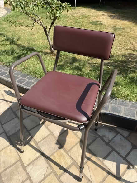 Photo of free Commode (Crookes S10) #1