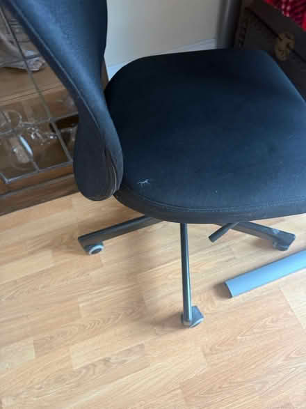 Photo of free Chair e desk (N14) #1